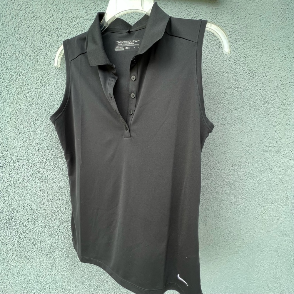 NIKE GOLF TOP